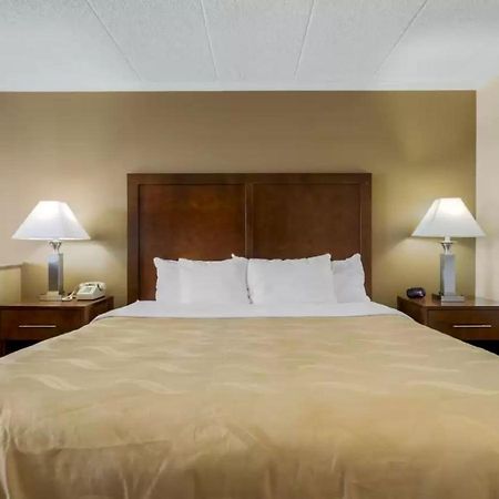 אושן סיטי Quality Inn & Suites Oceanblock מראה חיצוני תמונה