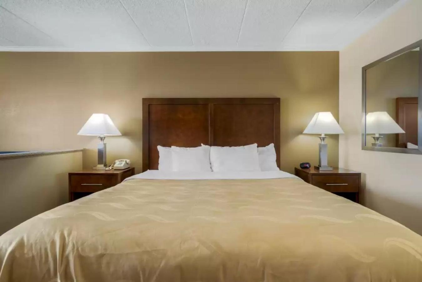 אושן סיטי Quality Inn & Suites Oceanblock מראה חיצוני תמונה