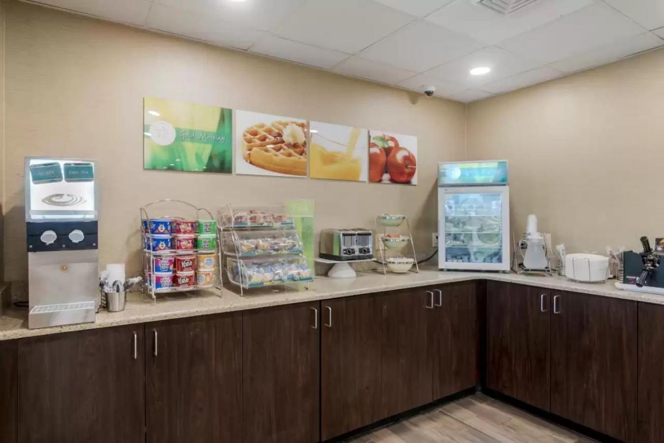 אושן סיטי Quality Inn & Suites Oceanblock מראה חיצוני תמונה
